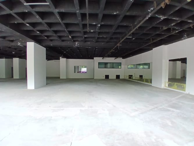 Local en arriendo en Cuarta Brigada, Medellín, 750 m² · foto 6 de 10