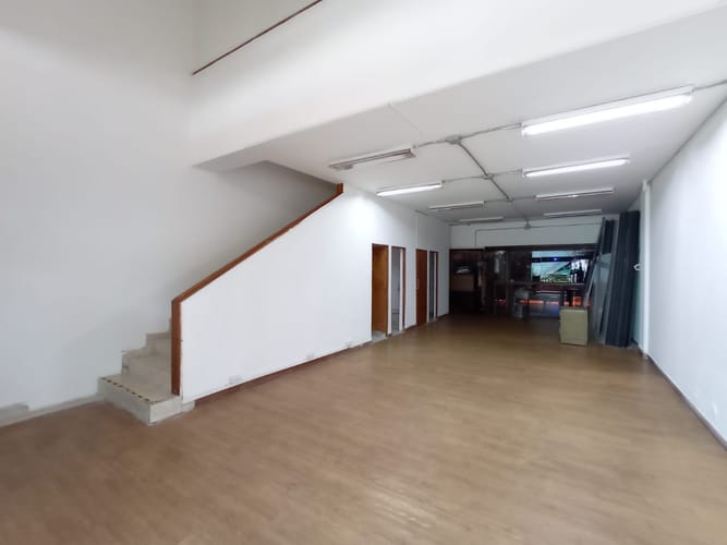 Local en arriendo en Las Vegas, Envigado, 143 m² · foto 2 de 5