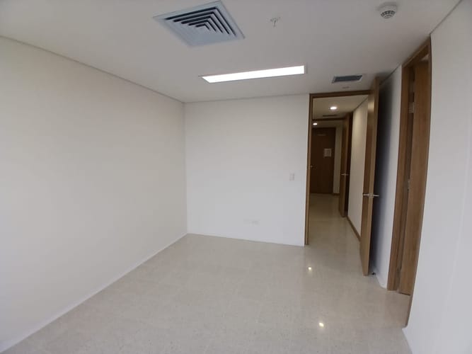 Consultorio en arriendo en Laureles, Medellín, 29 m² · foto 3 de 9