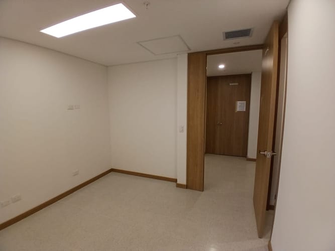 Consultorio en arriendo en Laureles, Medellín, 29 m² · foto 6 de 9