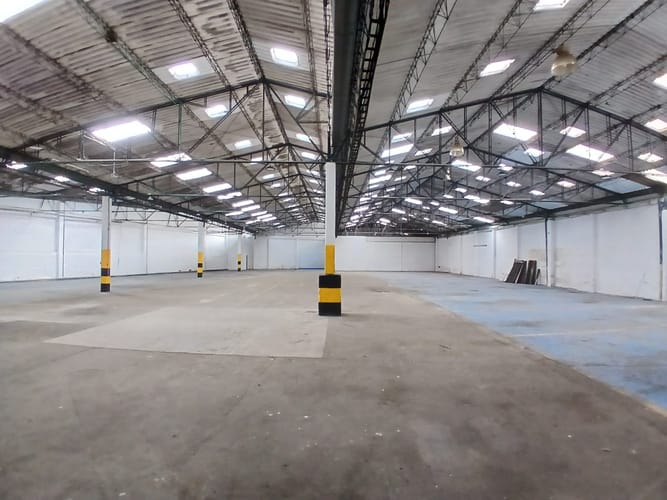 Bodega en arriendo en Zona Industrial No. 1, Itagüí, 2919 m² · foto 4 de 9