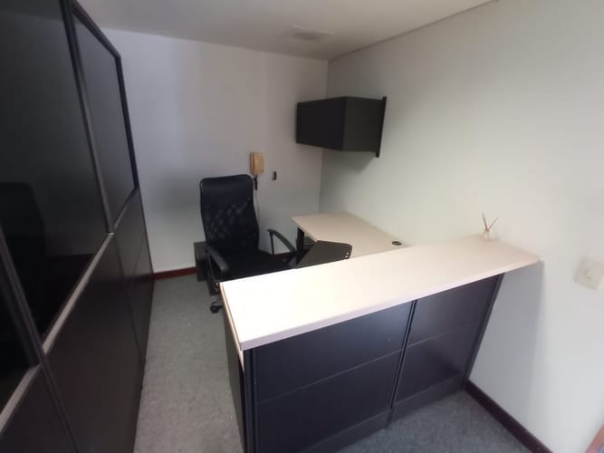 Oficina en arriendo en Alejandría, Medellín, 44 m² · foto 8 de 10