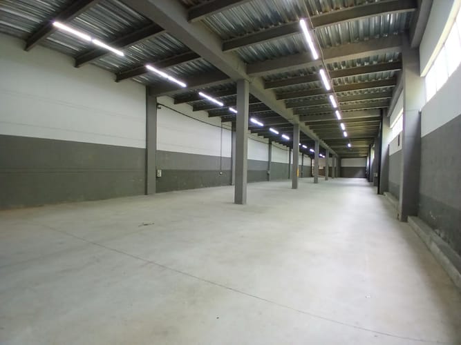Bodega en arriendo en La Tablacita, La Estrella, 2551 m² · foto 3 de 10