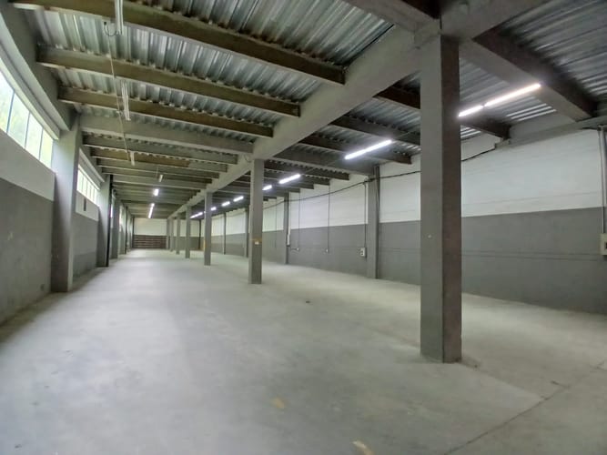 Bodega en arriendo en La Tablacita, La Estrella, 2551 m² · foto 5 de 10