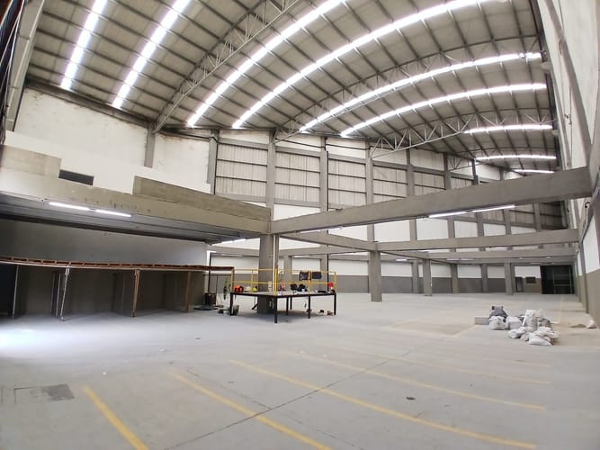 Bodega en arriendo en La Tablacita, La Estrella, 2551 m² · foto 10 de 10