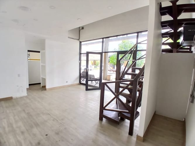 Local en arriendo en Las Vegas, Envigado, 114 m² · foto 3 de 10