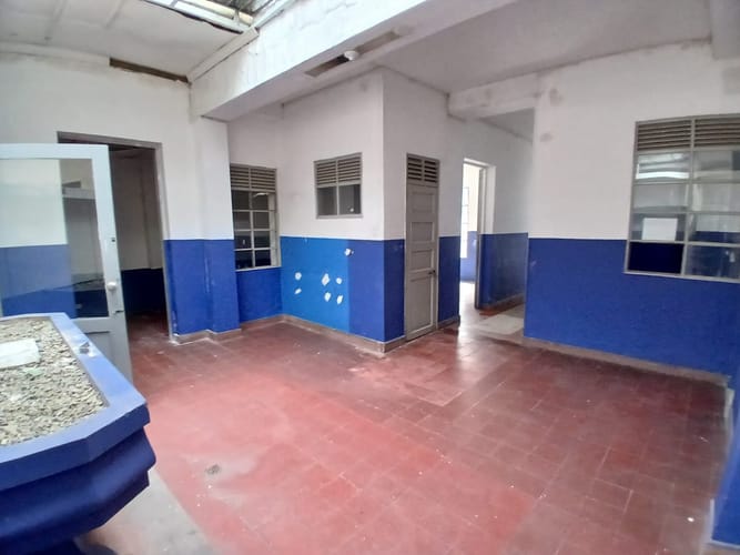Local en arriendo en Prado, Medellín, 300 m² · foto 2 de 10