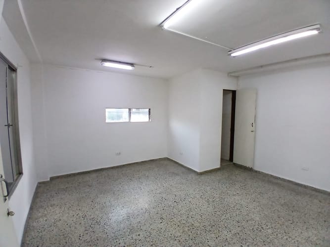 Local en arriendo en Centro, Bello, 720 m² · foto 8 de 8