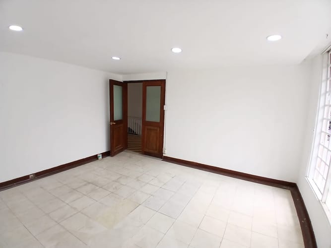 Local en arriendo en Prado, Medellín, 200 m² · foto 4 de 10