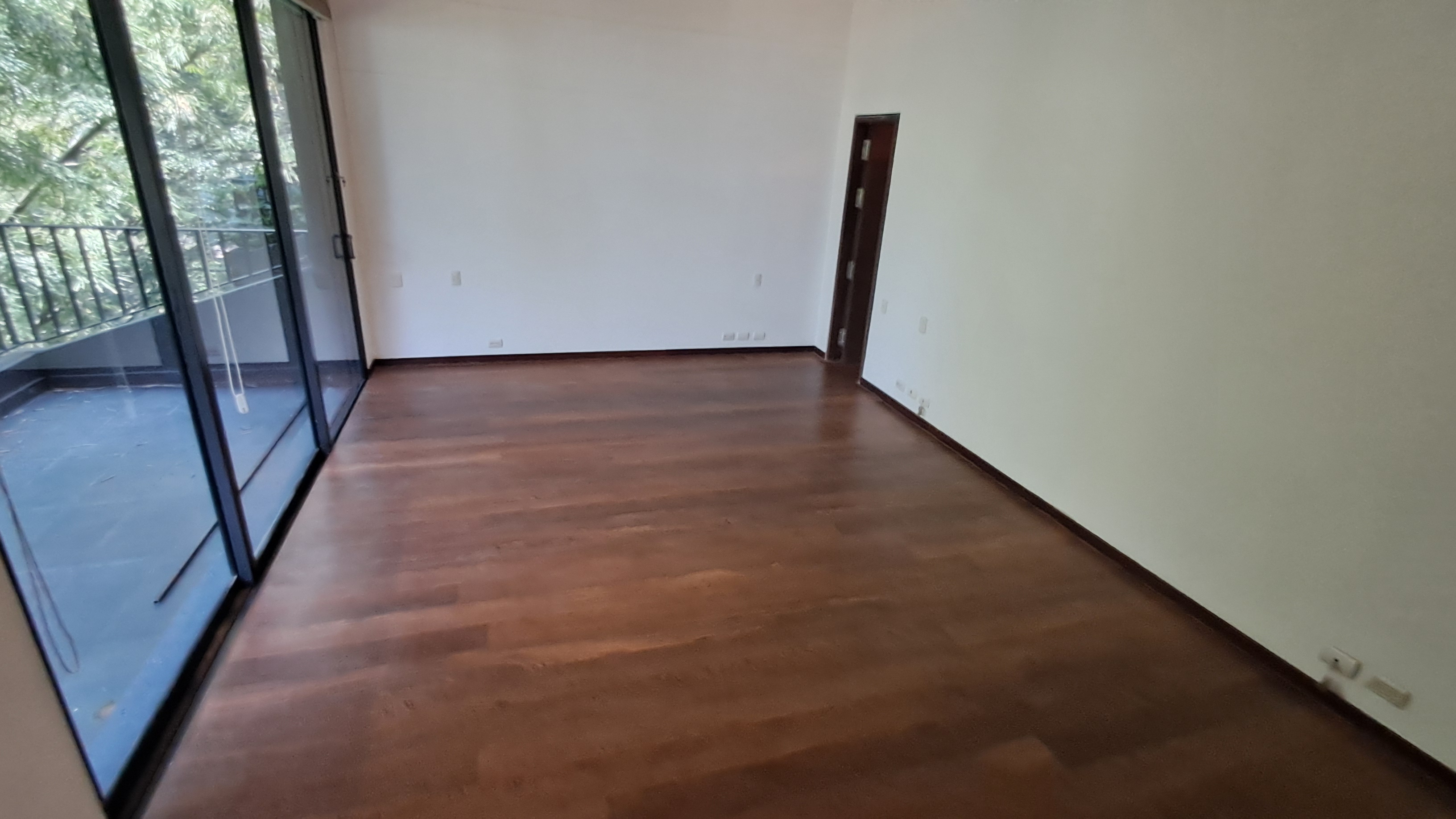 Apartamento en arriendo en El Poblado, Medellín · foto 10 de 19