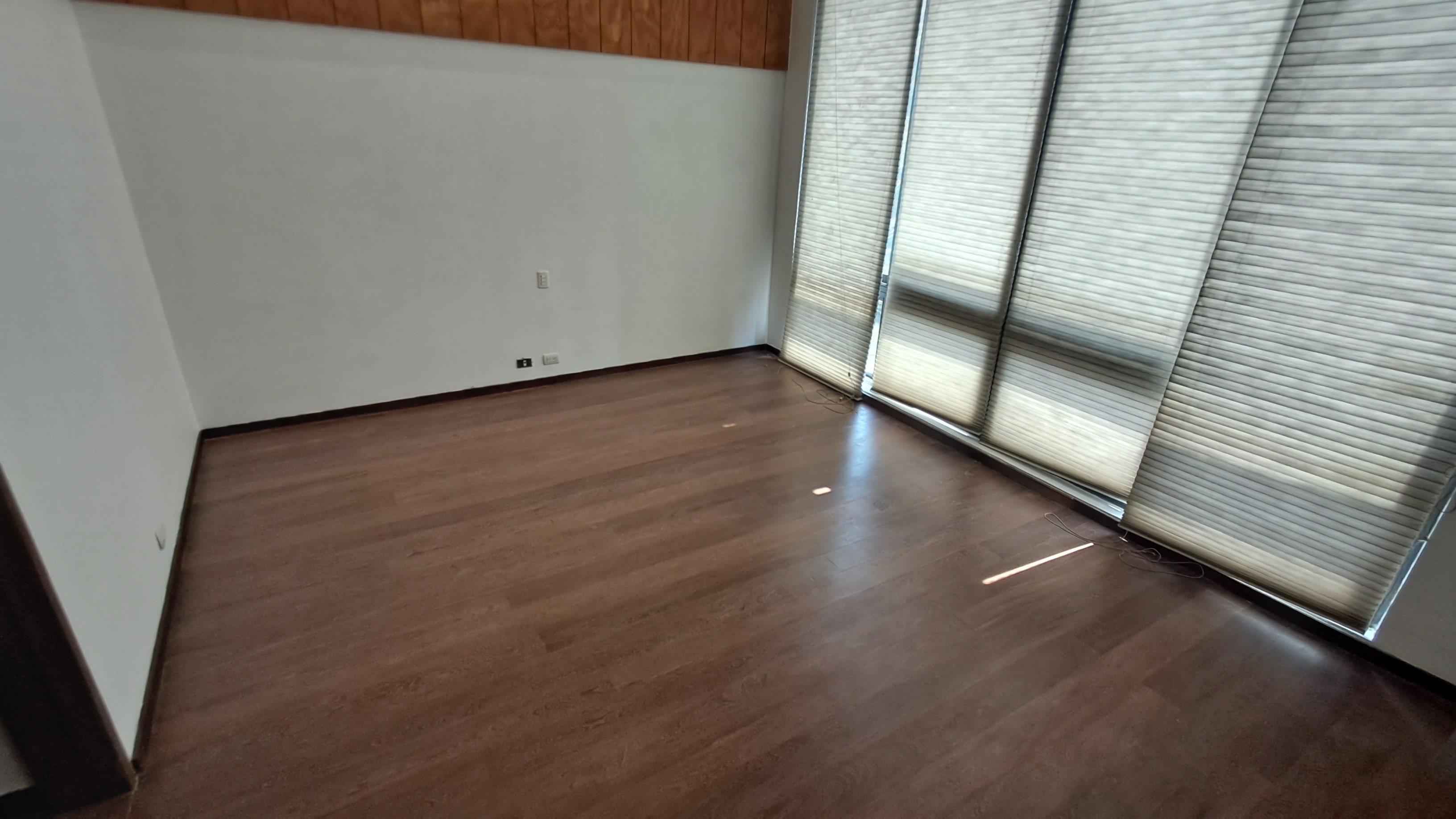 Apartamento en arriendo en El Poblado, Medellín · foto 13 de 19