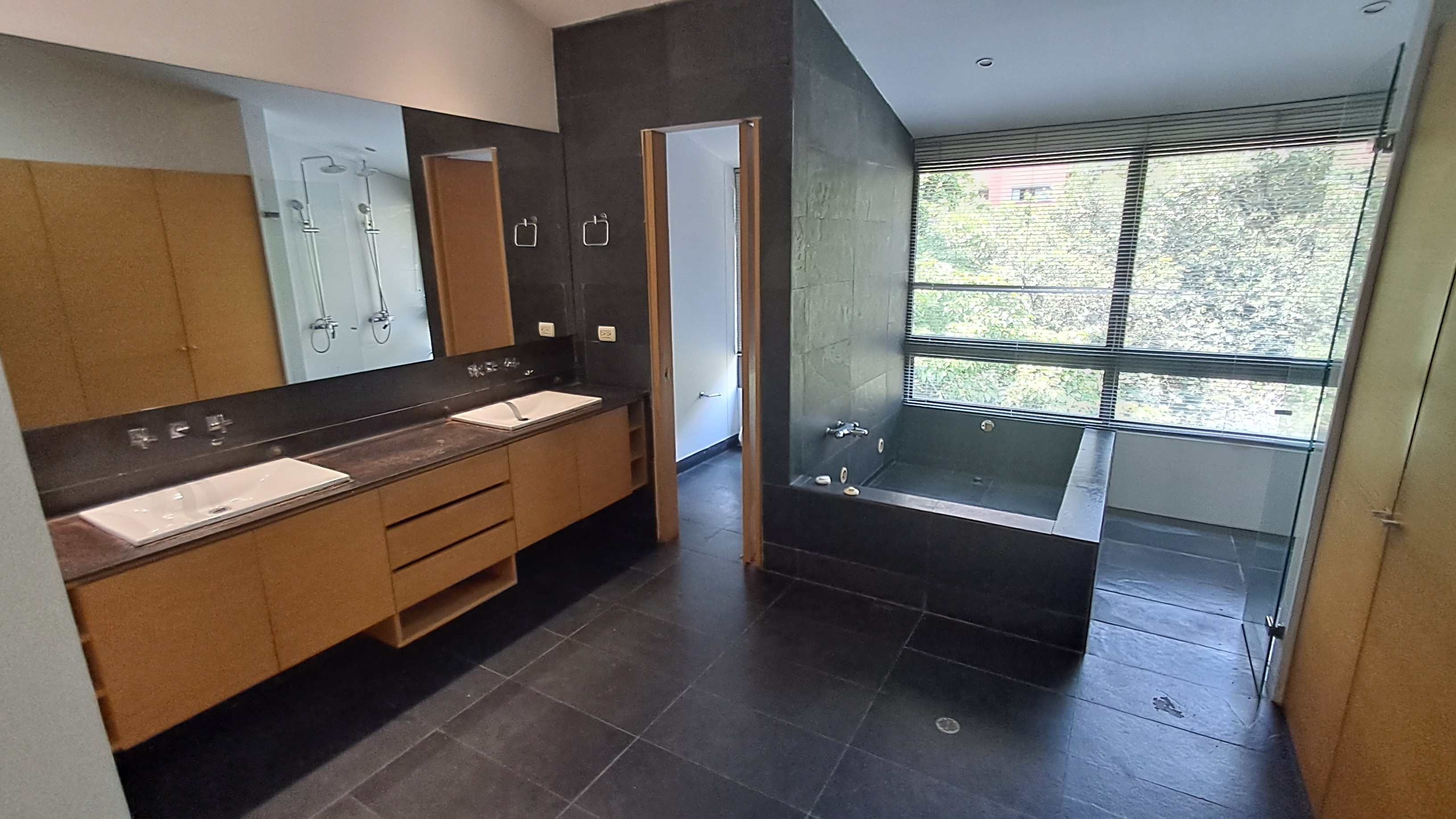 Apartamento en arriendo en El Poblado, Medellín · foto 15 de 19