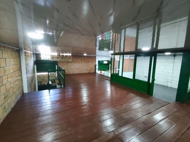 Bodega en arriendo en Condina, Pereira, 166 m² · foto 2 de 14