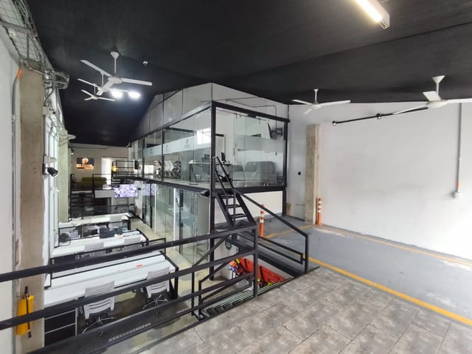 Bodega en arriendo en Popular Modelo, Pereira, 330 m² · foto 2 de 15