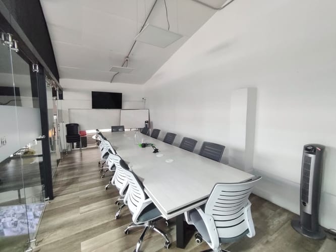 Bodega en arriendo en Popular Modelo, Pereira, 330 m² · foto 5 de 15