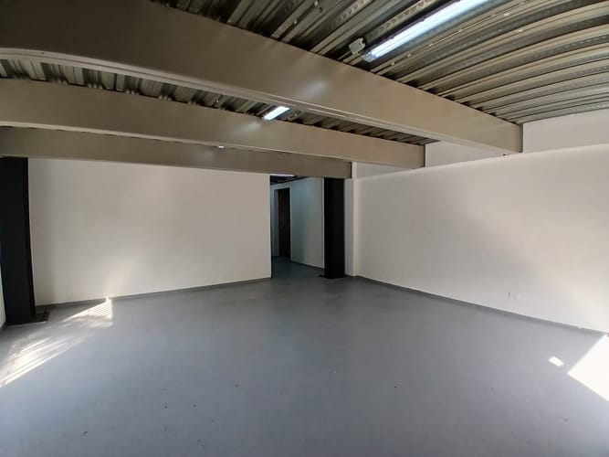Local en arriendo en Laureles, Medellín, 110 m² · foto 3 de 6