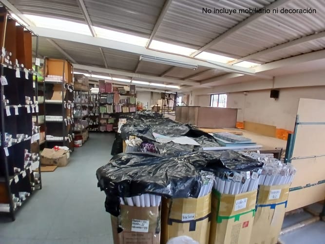 Bodega en arriendo en La América, Medellín, 790 m² · foto 6 de 6