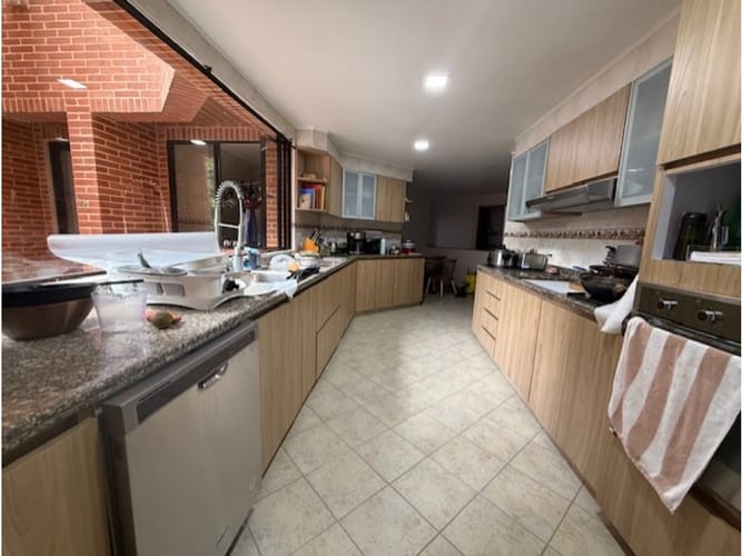 Apartamento de 3 alcobas en venta en La Cabrera, Bogotá, 353 m² · foto 8 de 17