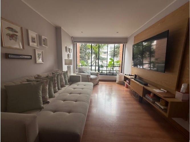 Apartamento de 3 alcobas en venta en La Cabrera, Bogotá, 353 m² · foto 9 de 17