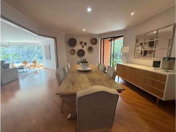Apartamento de 3 alcobas en venta en La Cabrera, Bogotá, 353 m² · foto 10 de 17
