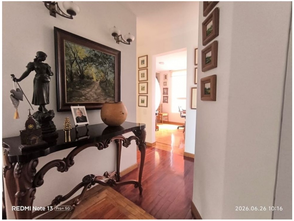 Apartamento en venta en El Poblado, Medellín · foto 22 de 24