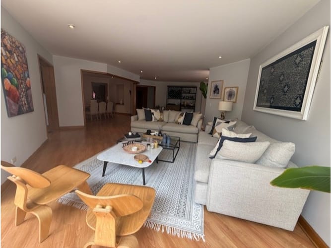 Apartamento de 3 alcobas en venta en La Cabrera, Bogotá, 353 m² · foto 14 de 17