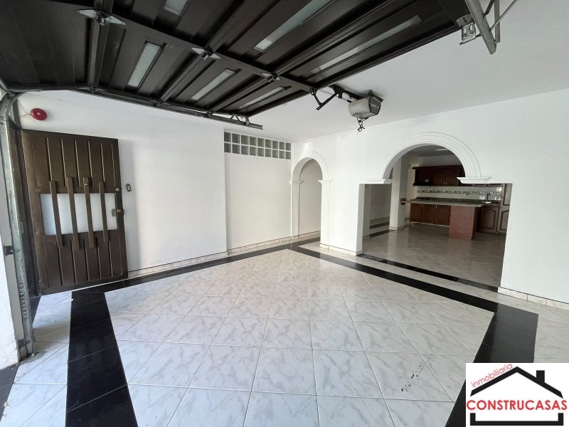 Casa en Arriendo en Calasanz, Medellín
