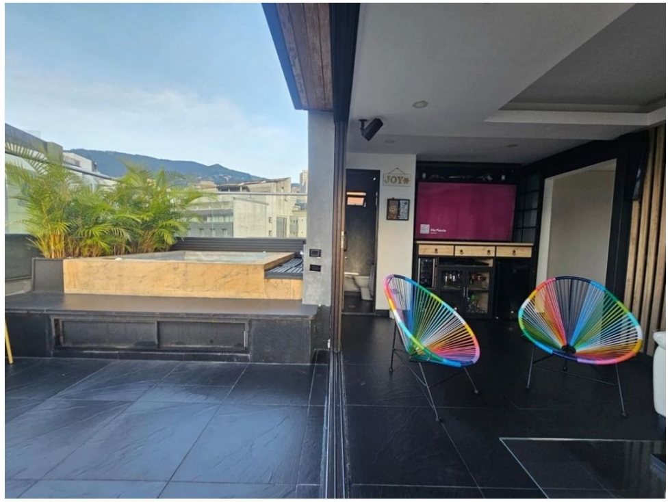 Apartamento en venta en El Poblado, Medellín · foto 12 de 24