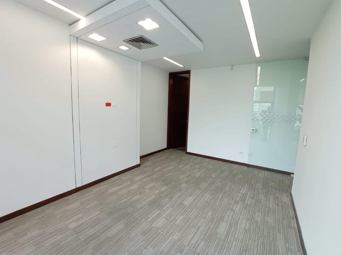 Local en arriendo en Los Balsos, Medellín, 203 m² · foto 4 de 9
