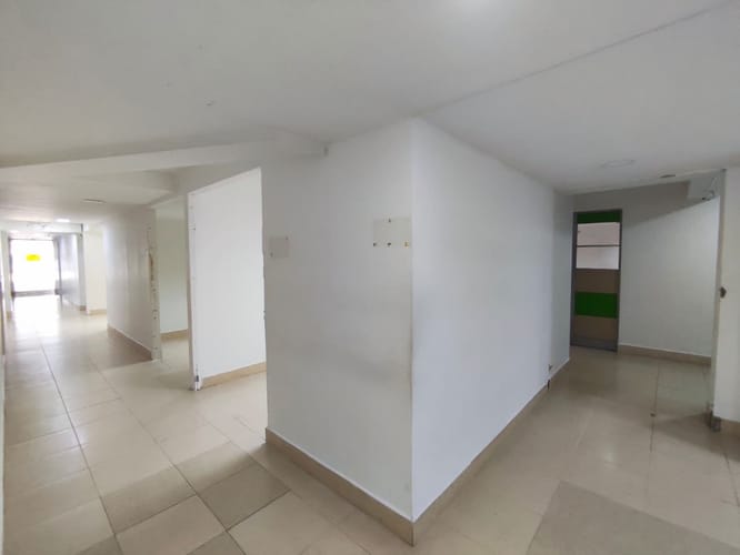 Local en arriendo en Sector Plaza De Bolivar, Pereira, 579 m² · foto 14 de 19