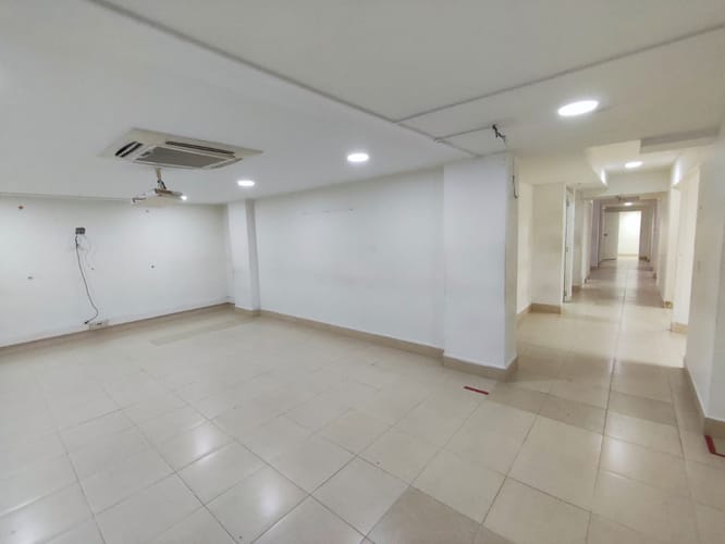 Local en arriendo en Sector Plaza De Bolivar, Pereira, 579 m² · foto 17 de 19