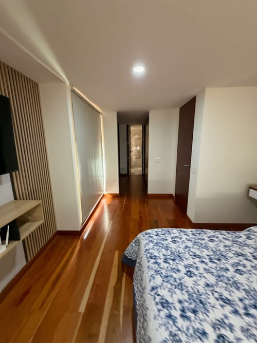 Apartamento de 1 alcoba en arriendo en La Calleja, Bogotá, 52 m² · foto 3 de 11