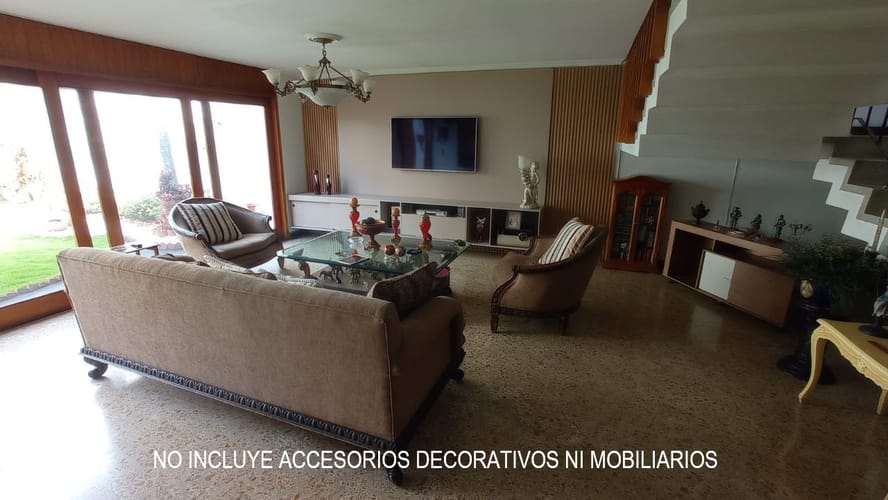 Local en arriendo en Conquistadores, Medellín, 326 m² · foto 3 de 19