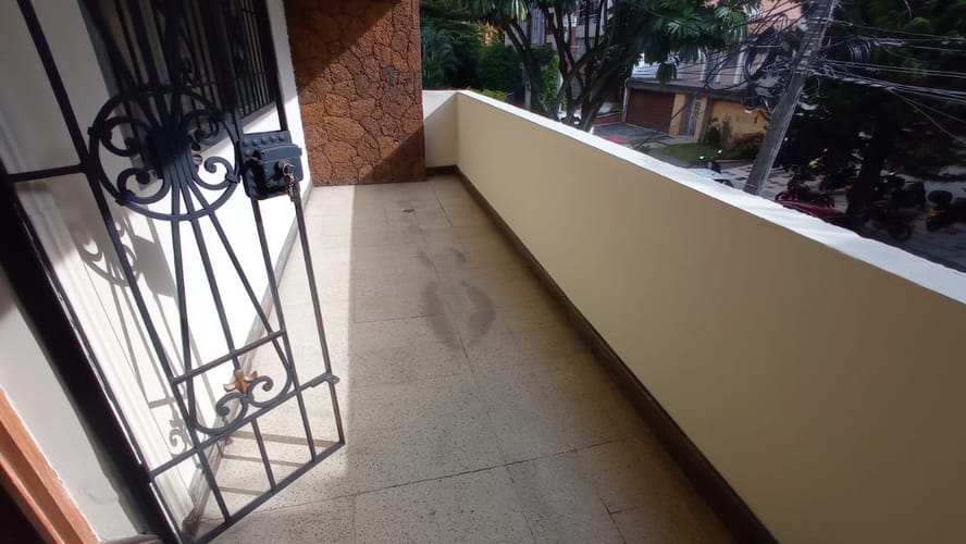 Local en arriendo en Conquistadores, Medellín, 326 m² · foto 11 de 19