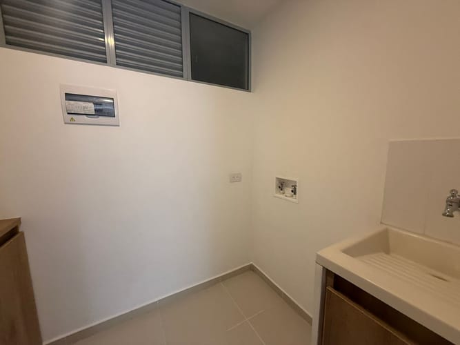 Apartamento de 3 alcobas en arriendo en Villa Carlota, Medellín, 102 m² · foto 12 de 18