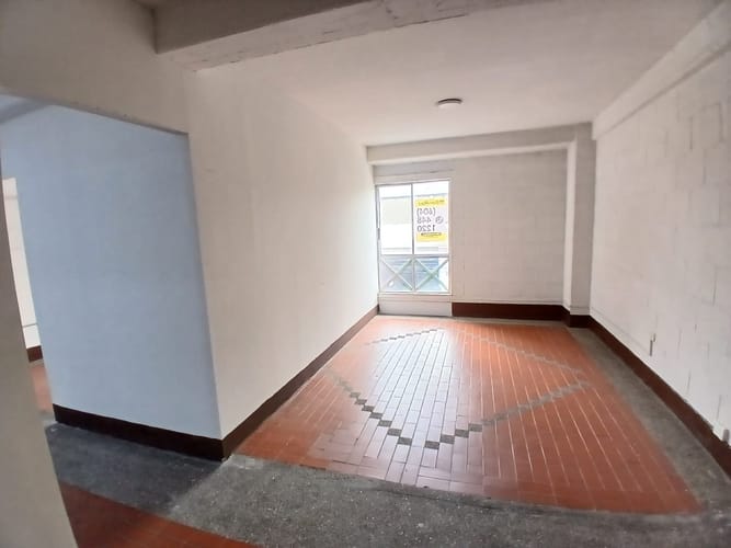 Bodega en arriendo en Guayabal, Medellín, 150 m² · foto 6 de 8