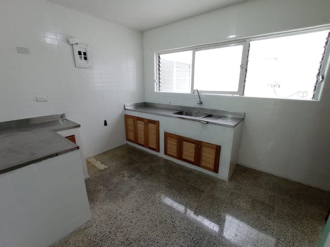 Local en arriendo en Lorena, Medellín, 210 m² · foto 4 de 13