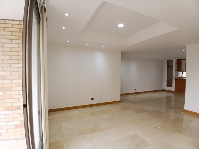 Apartamento de 3 alcobas en arriendo en Alejandría, Medellín, 135 m² · foto 4 de 10