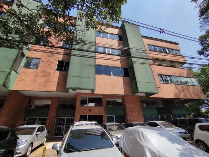Oficina en arriendo en Guayabal, Medellín, 112 m² · foto 9 de 10