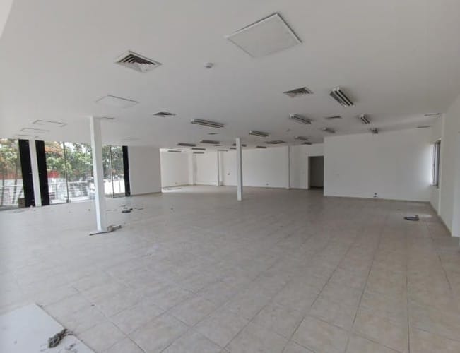Local en arriendo en Las Vegas, Envigado, 395 m² · foto 3 de 5