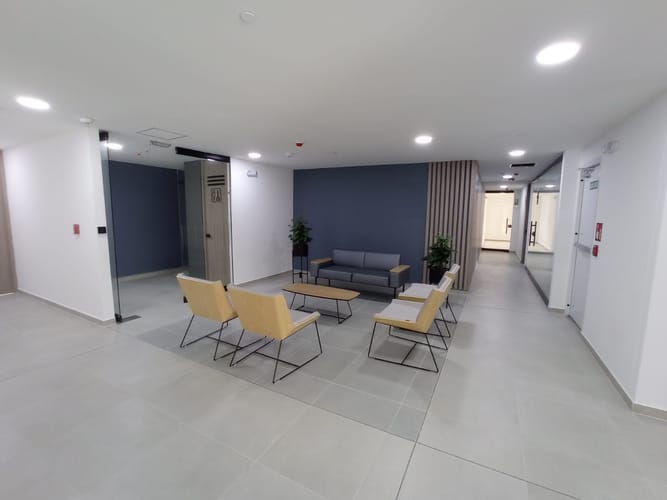 Consultorio en arriendo en San Diego, Medellín, 33 m² · foto 3 de 10