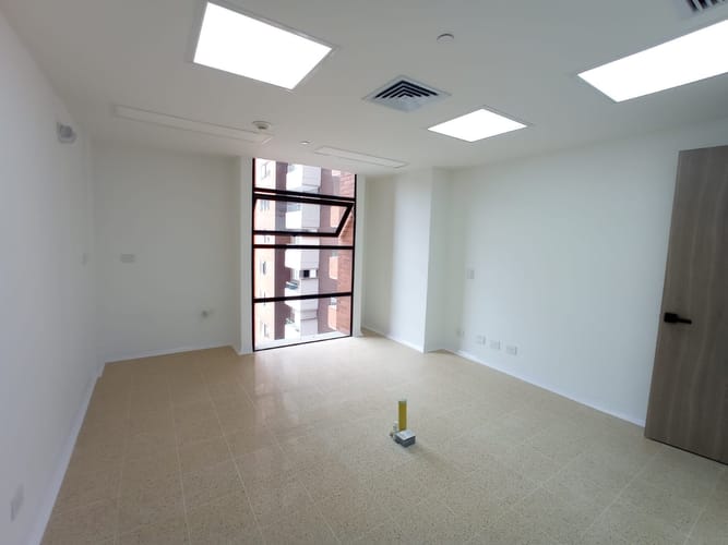 Consultorio en arriendo en San Diego, Medellín, 33 m² · foto 8 de 10