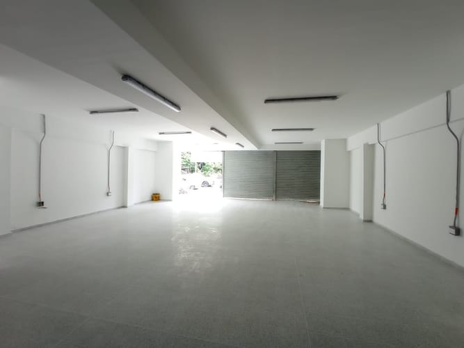 Local en arriendo en Las Acacias, Medellín, 180 m² · foto 7 de 10