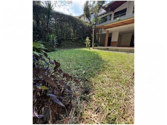 Apartamento de 3 alcobas en venta en Loma Del Esmeraldal, Envigado, 218 m² · foto 3 de 22