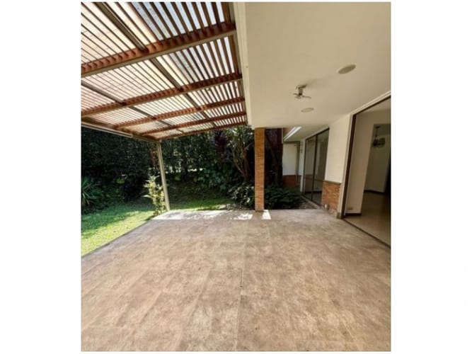 Apartamento de 3 alcobas en venta en Loma Del Esmeraldal, Envigado, 218 m² · foto 6 de 22