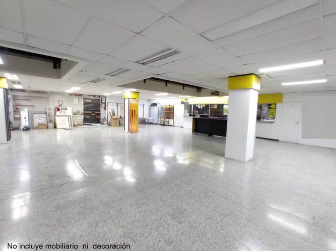 Local en arriendo en Centro, Itagüí, 610 m² · foto 3 de 4