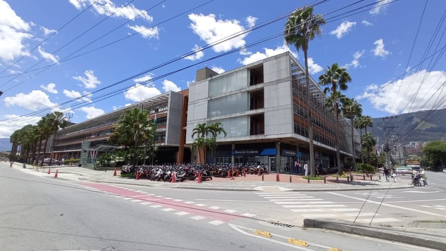 Local en arriendo en Santa Fe, Medellín, 580 m² · foto 3 de 4