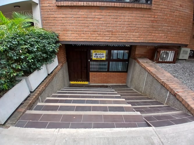 Local en arriendo en Astorga, Medellín, 135 m² · foto 2 de 10