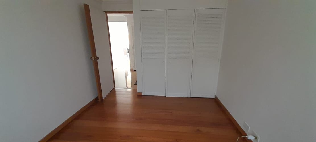 Apartamento de 3 alcobas en arriendo en Los Naranjos, Medellín, 163 m² · foto 9 de 10