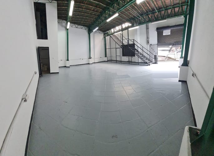 Local en arriendo en Centro Administrativo, Medellín, 180 m² · foto 6 de 10